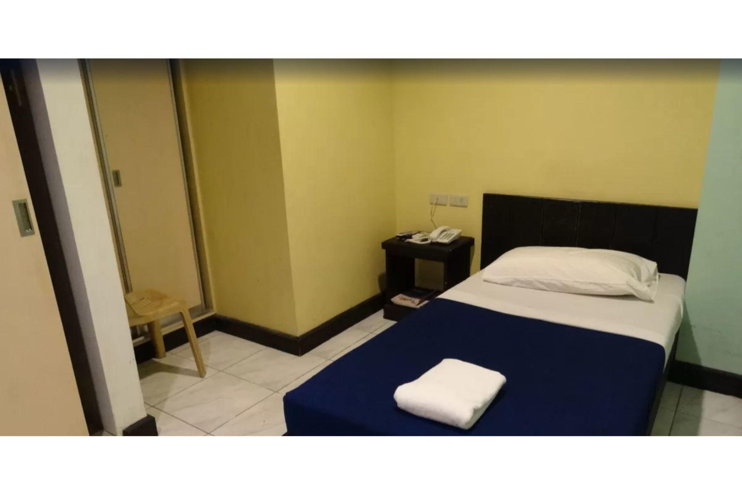 Davao Royal Suites And Residences Eksteriør billede