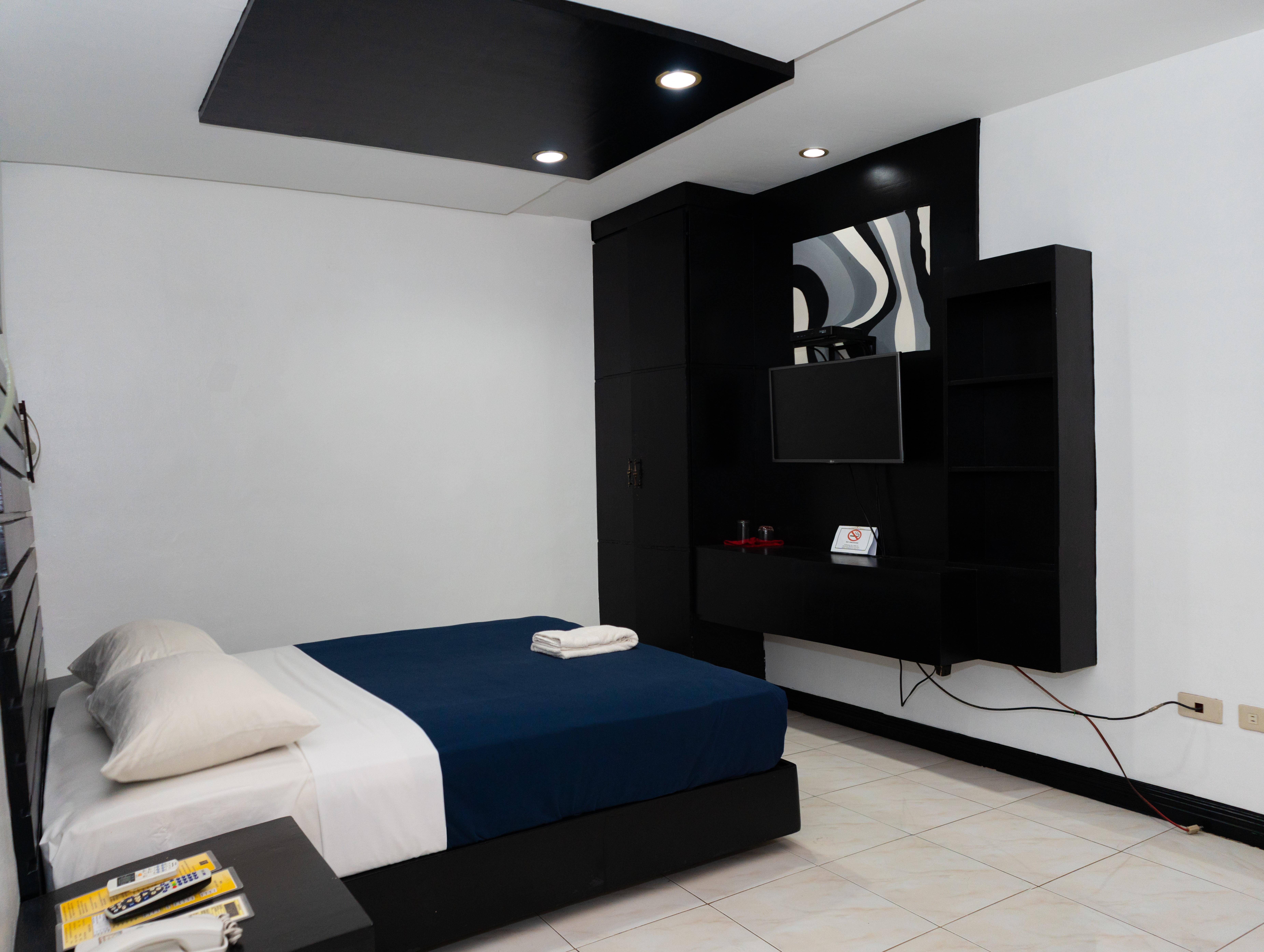 Davao Royal Suites And Residences Eksteriør billede