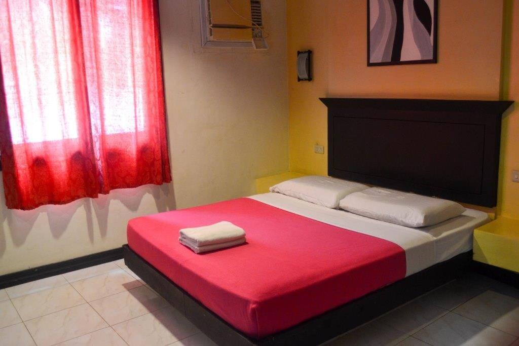 Davao Royal Suites And Residences Eksteriør billede