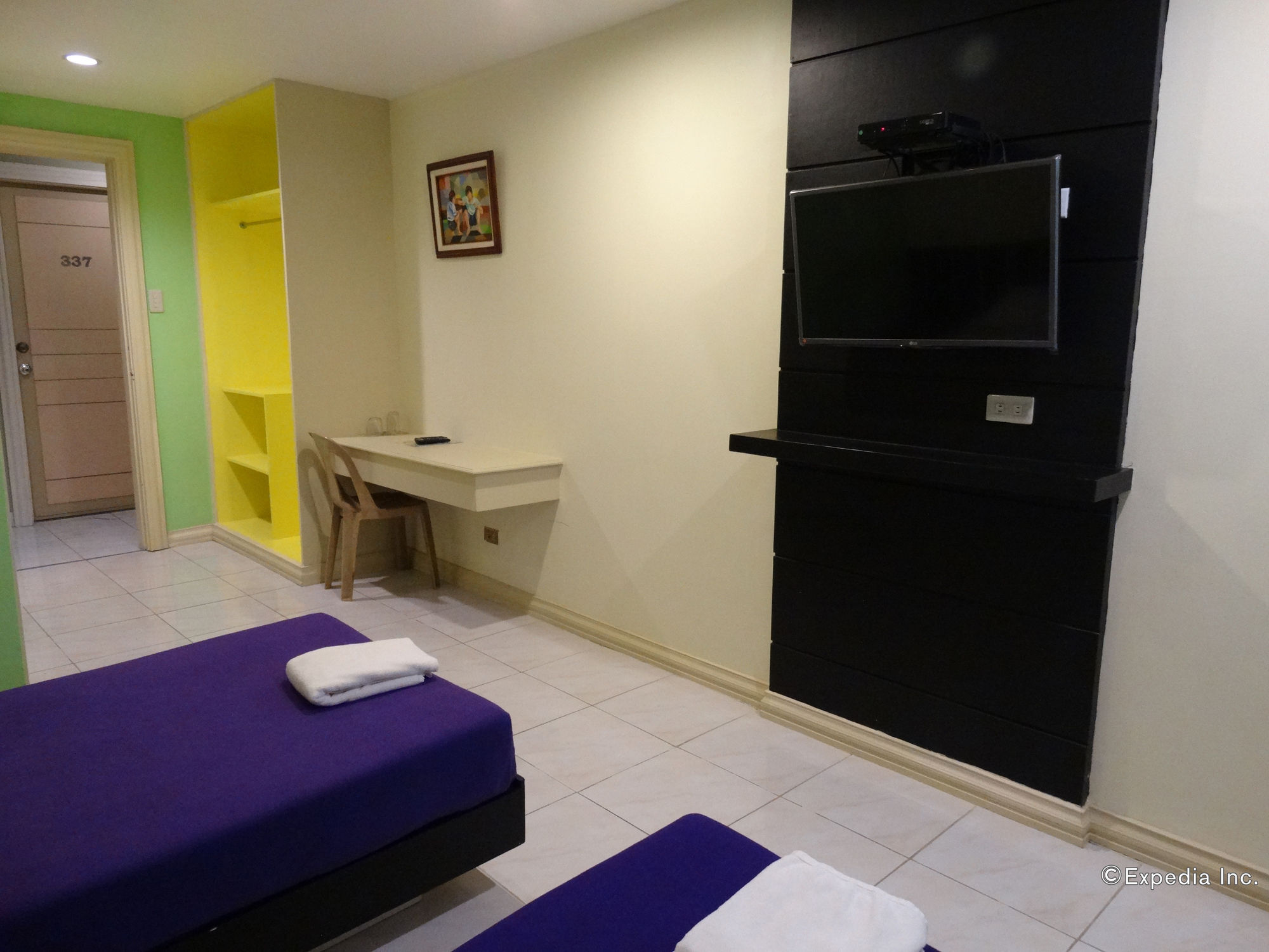 Davao Royal Suites And Residences Eksteriør billede