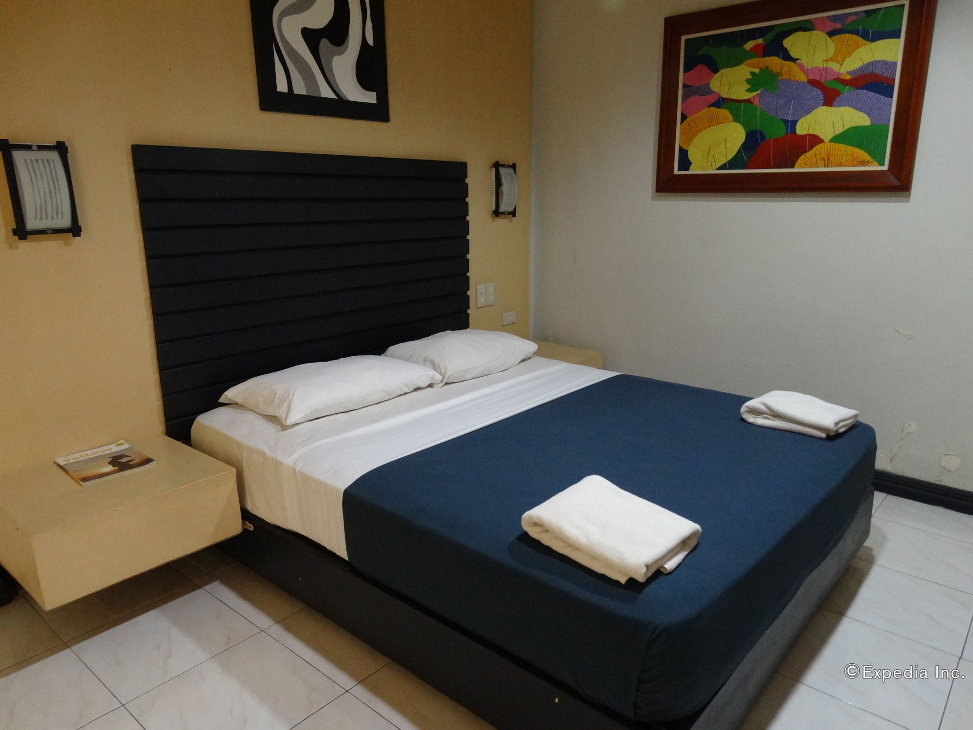 Davao Royal Suites And Residences Eksteriør billede