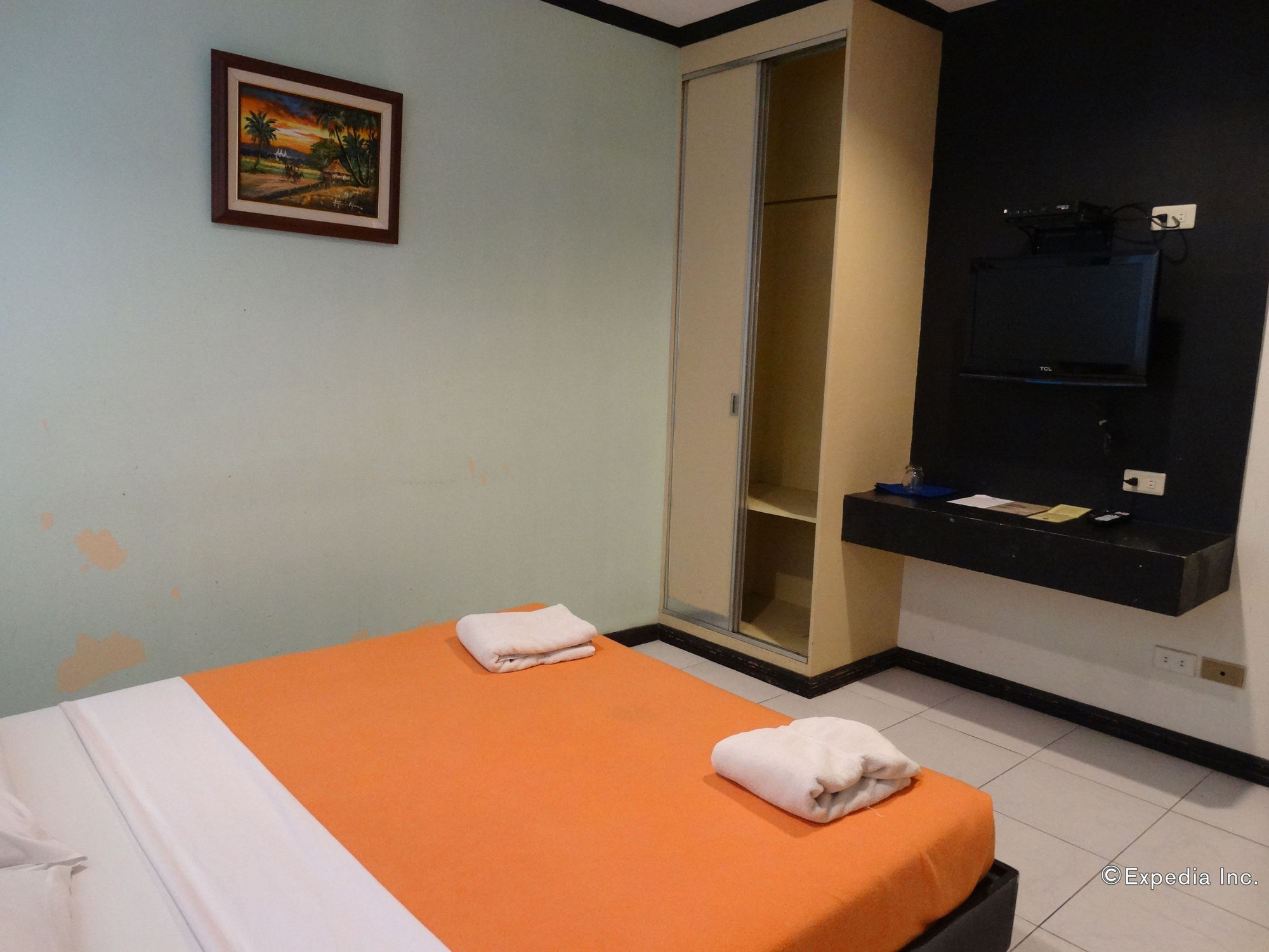 Davao Royal Suites And Residences Eksteriør billede
